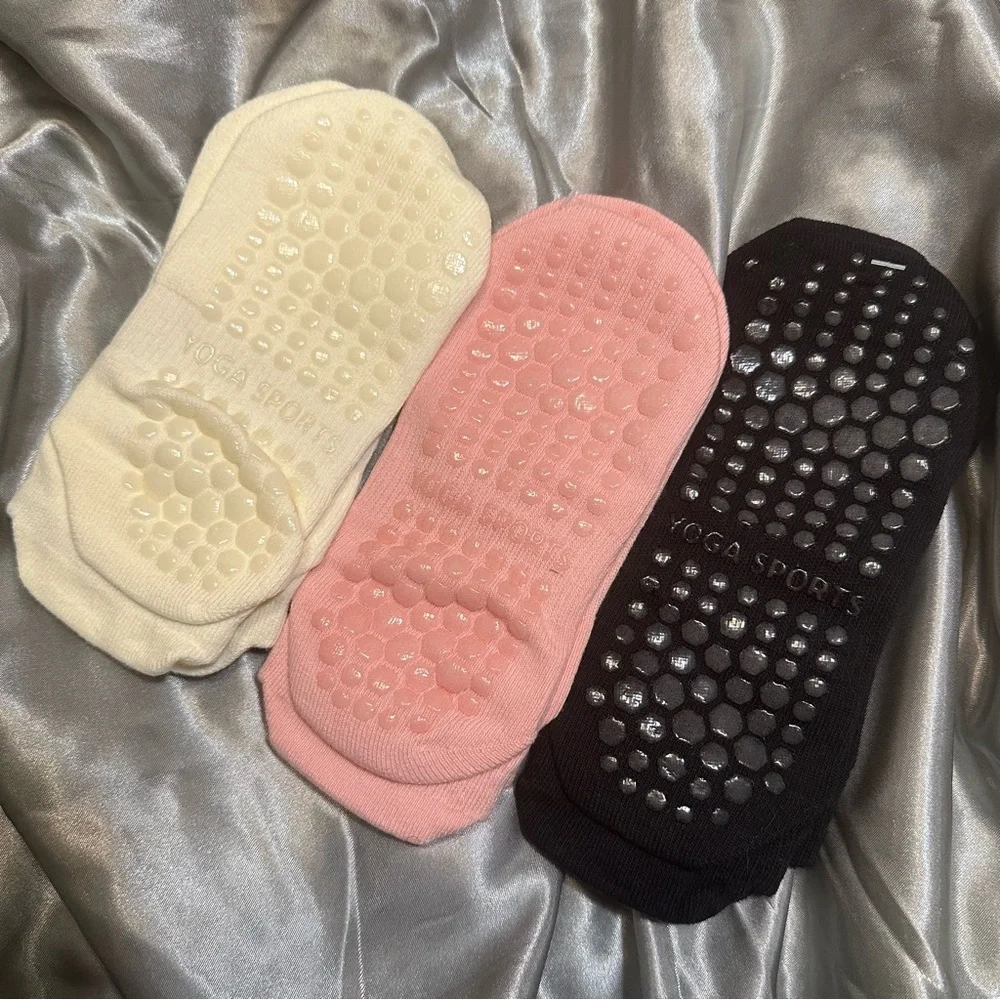 🌹YOGA SPORTS • NWOT Non-Slip Grip Socks Set in Black, Pink, Cream YOGO PILATES •
